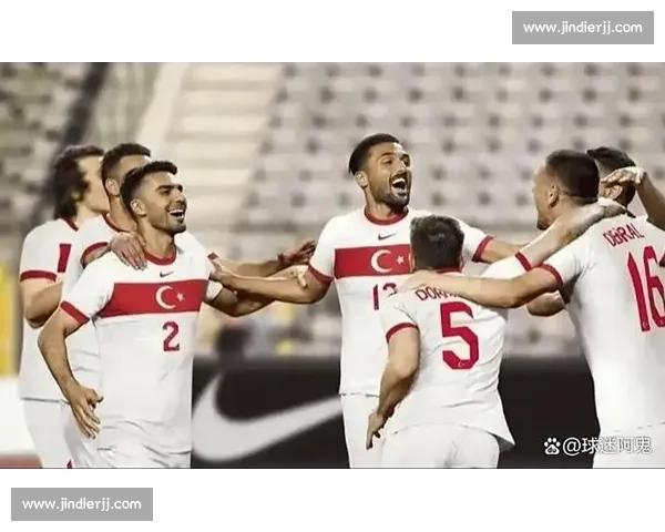 西班牙与土耳其激烈对决 聚焦两队实力对比与战术较量